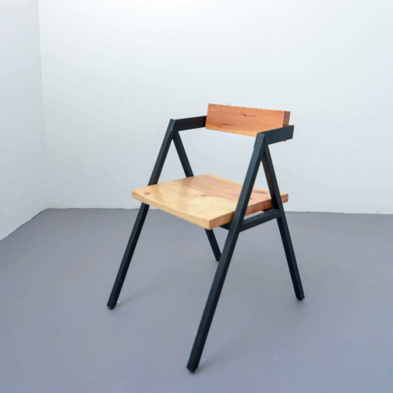 Roz Chair